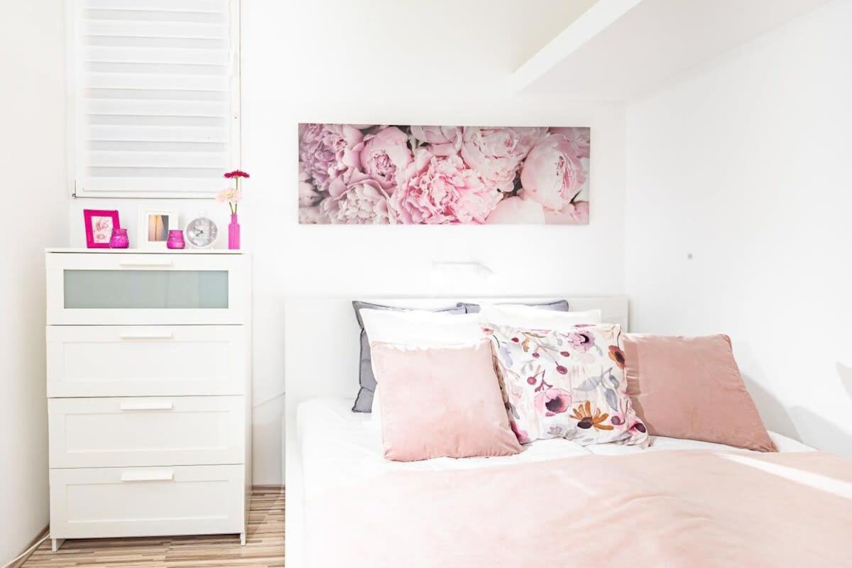 - Large - Comfy Apartament Budapeszt